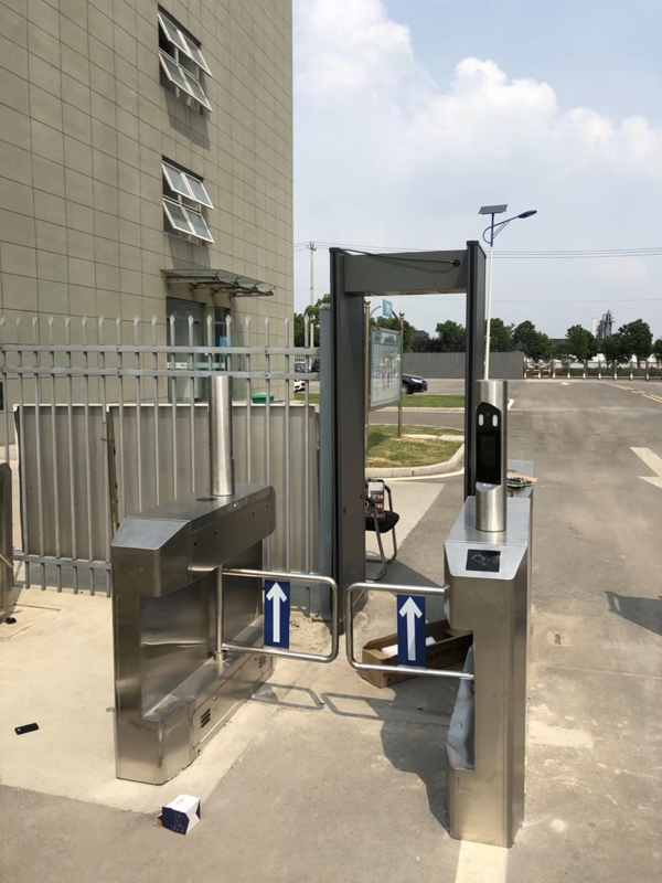 GBMC-C100 门禁控制器